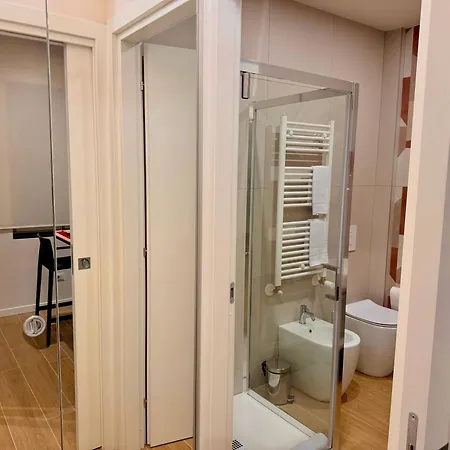 Apartment Mirage *